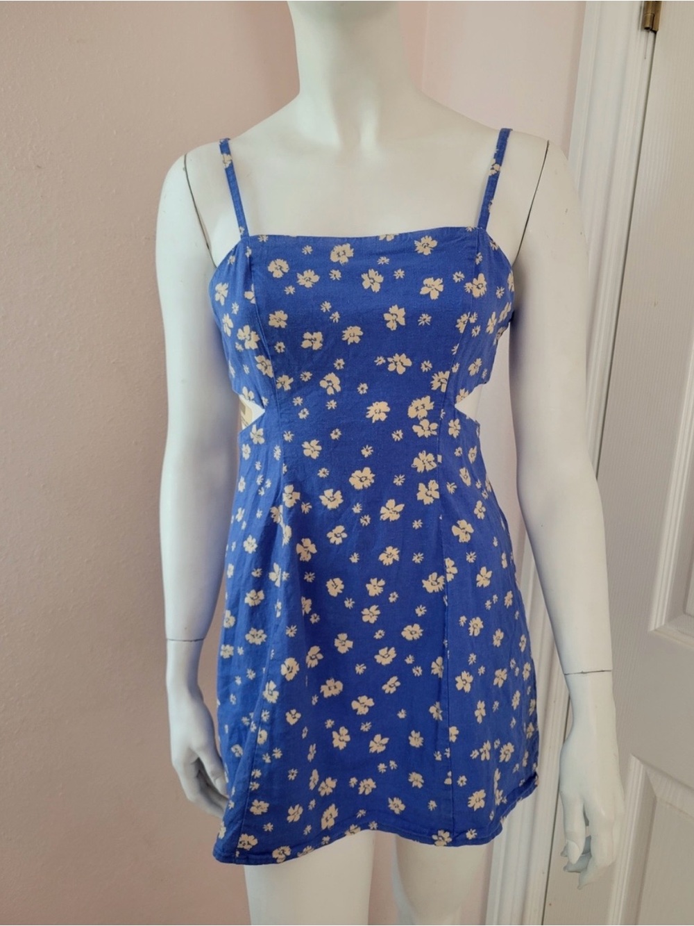 ZARA Blue Floral Linen Blend Cutout Mini Dress Summer Sundress M - Picture 2 of 9